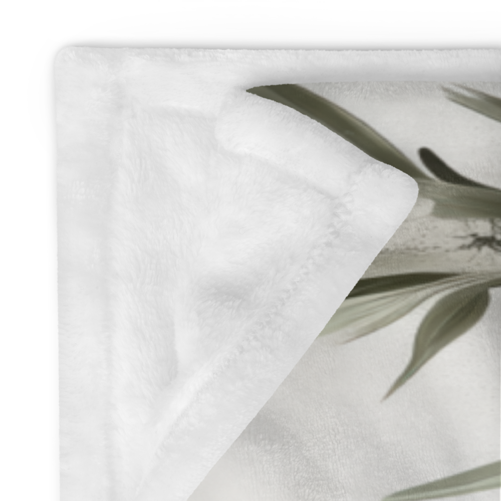 Personalized Throw Blanket - Elegant Fluffy Ragdoll Cat